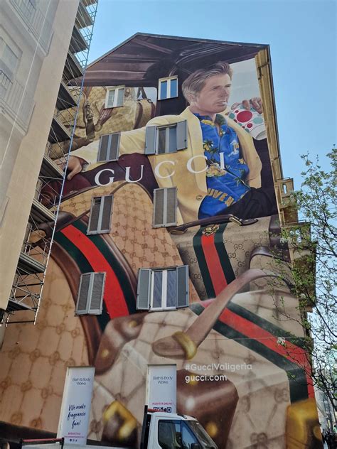 gucci campaign strategy.